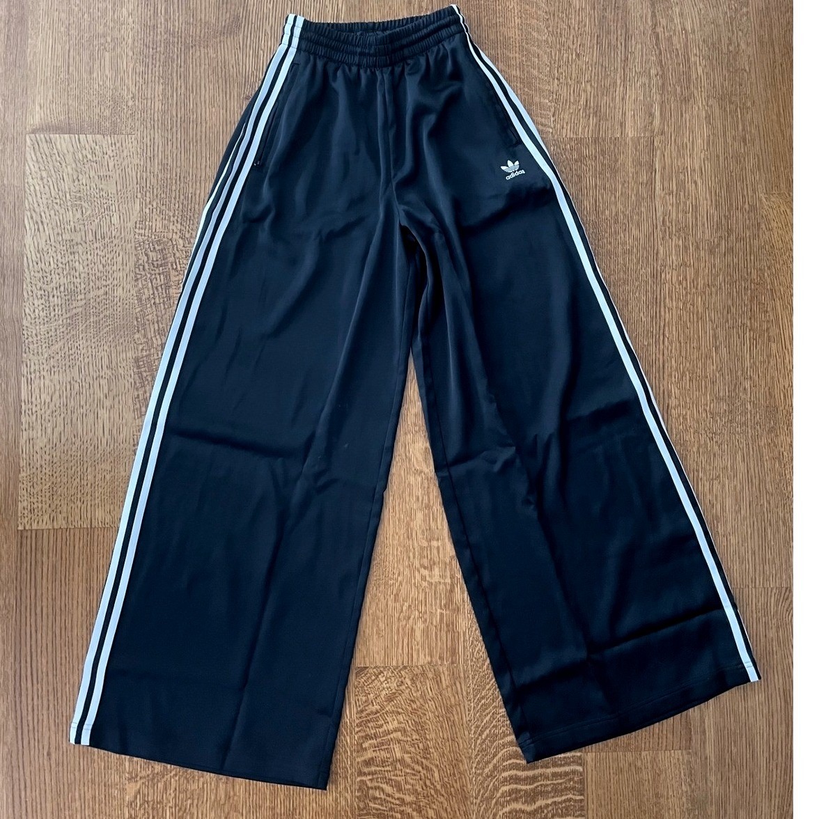 Nwt Adidas Originals Satin Wide Leg Track Pants Sweatpants Ret $85 Womens Sz 0